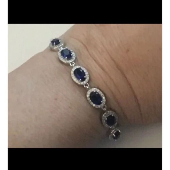 Gorgeous New 5 Ct. Oval Cut Blue & White Sapphire Halo Design Tennis Bracelet - Picture 1 of 3